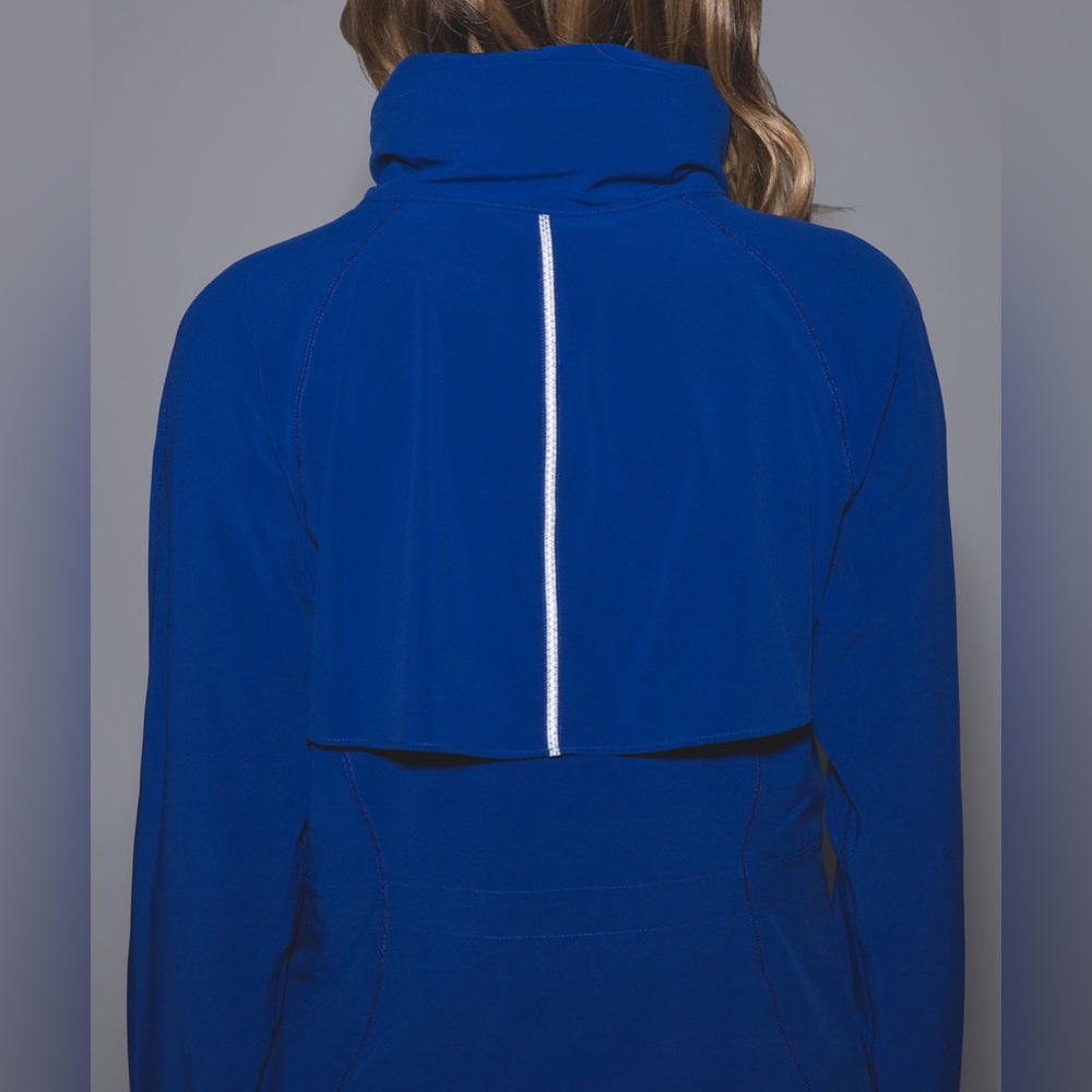 Lululemon Go The Distance Jacket - Picture 11 of 13